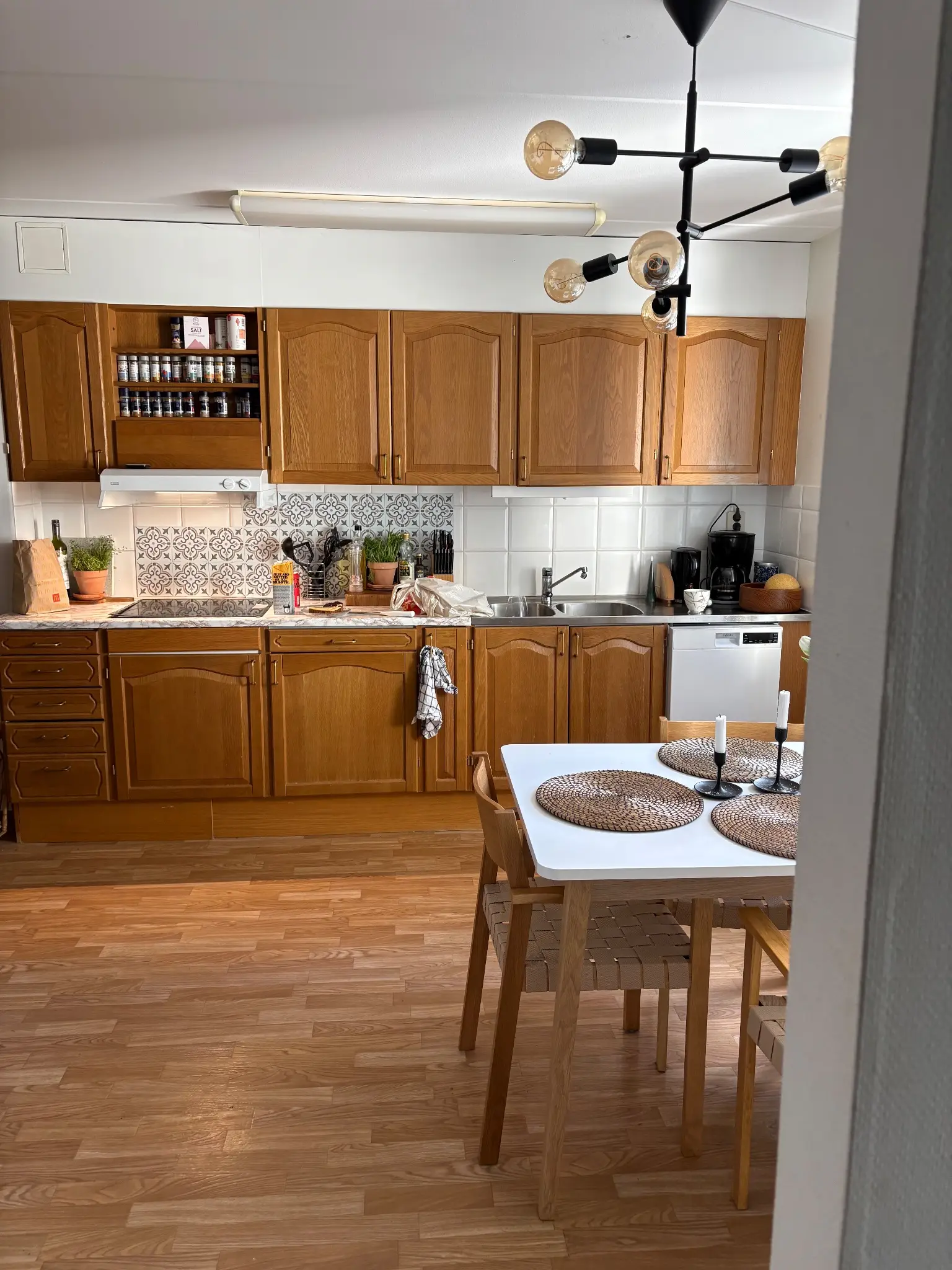 Södra Kungsvägen 29, Kumla - bild 4